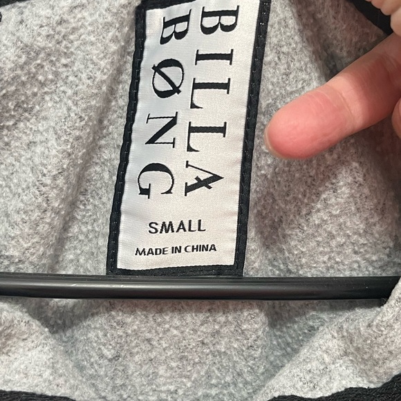 Billabong Gray and Black Lightweight Jacket - Picture 12 of 15